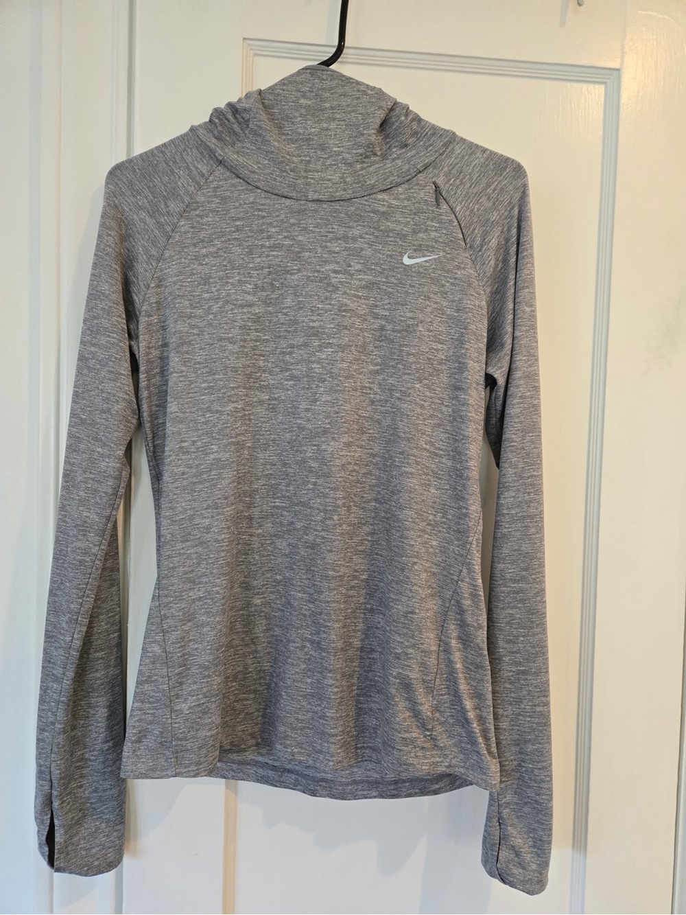 Nike Heather Grey Long-Sleeve Hooded Performance Top